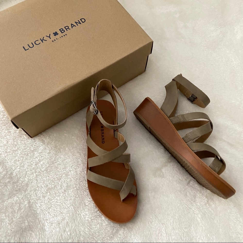NIB Lucky Brand Sandals